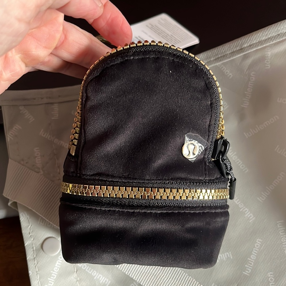 NWT Lululemon City Adventurer Backpack Nano in Black Velour.